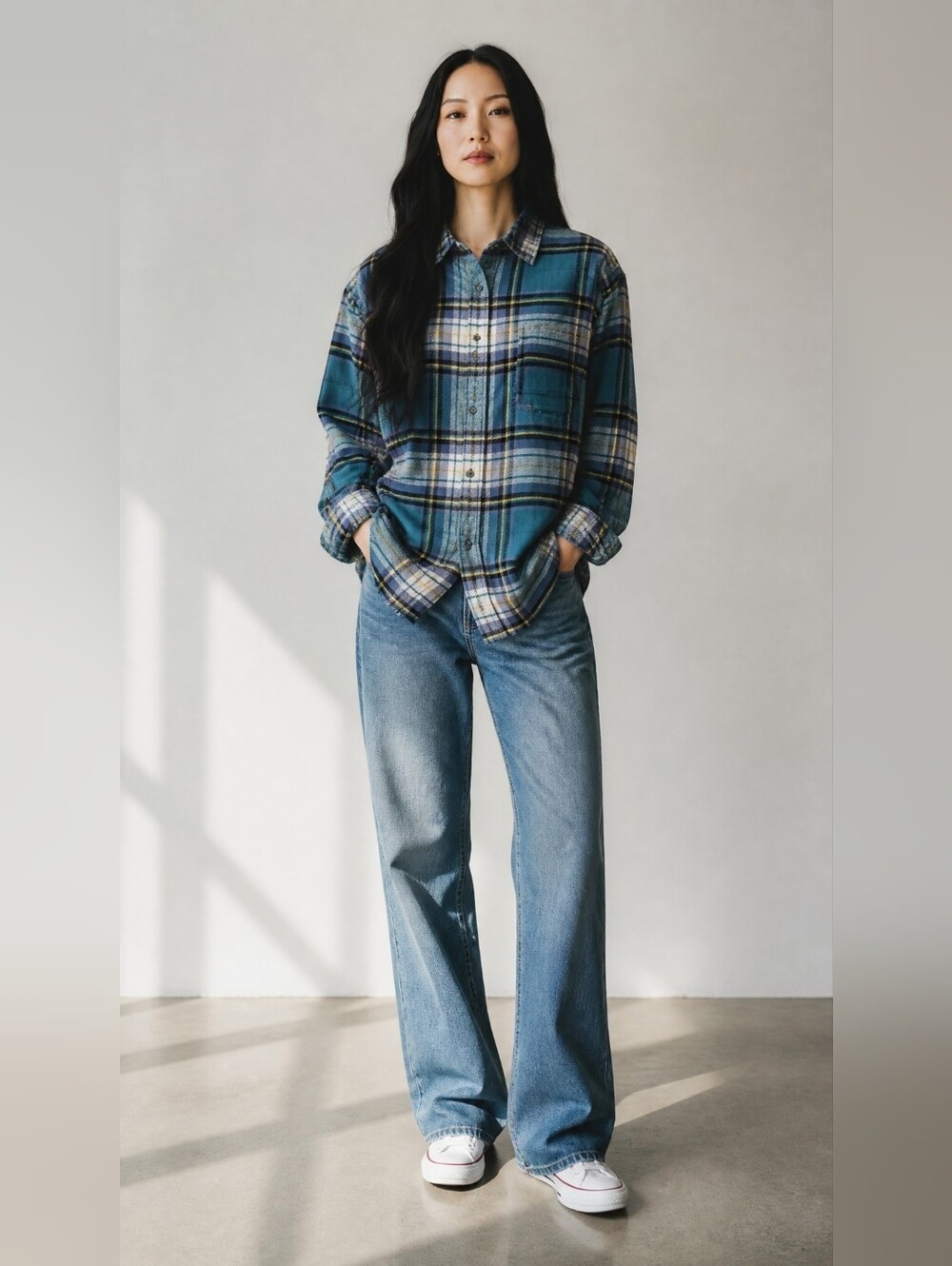 American Eagle Blue Plaid Flannel Shirt Women’s S Boyfriend Fit Button Up